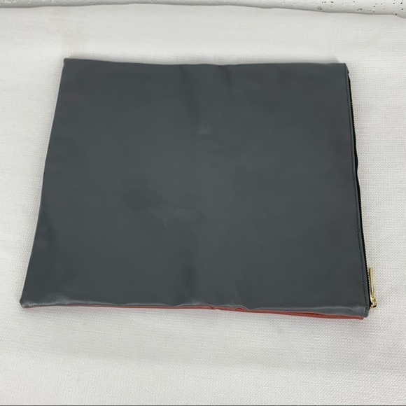 Lulu dharma vegan leather fold over clutch bag - Picture 4 of 8